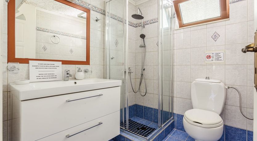 Photo of Lavender & Red Roses