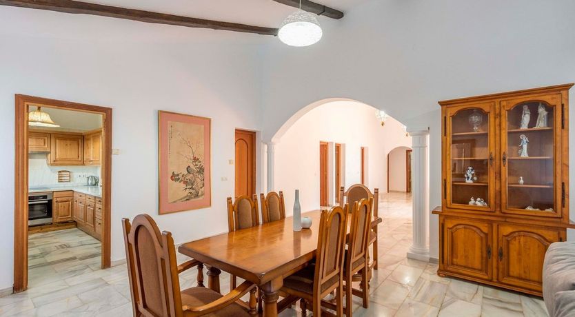 Photo of At Home on the Horizon