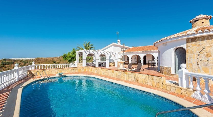 Photo of At Home on the Horizon