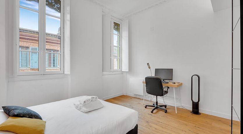 Photo of A Dream Aloud