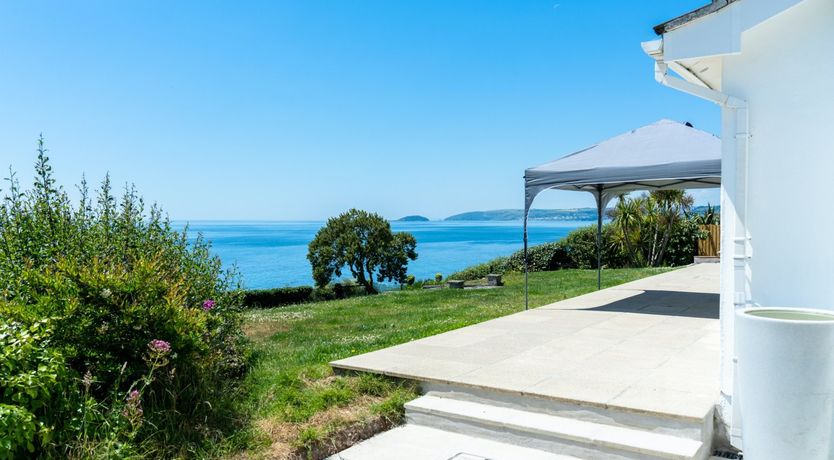 Photo of I Wake Up With the Ocean