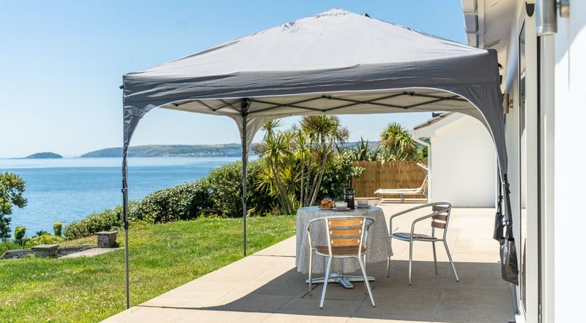 Photo of I Wake Up With the Ocean