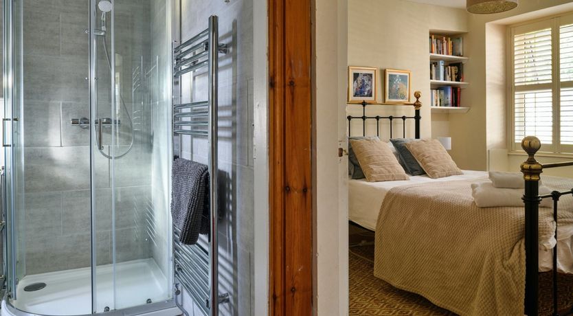 Photo of Hills of Bell Heather