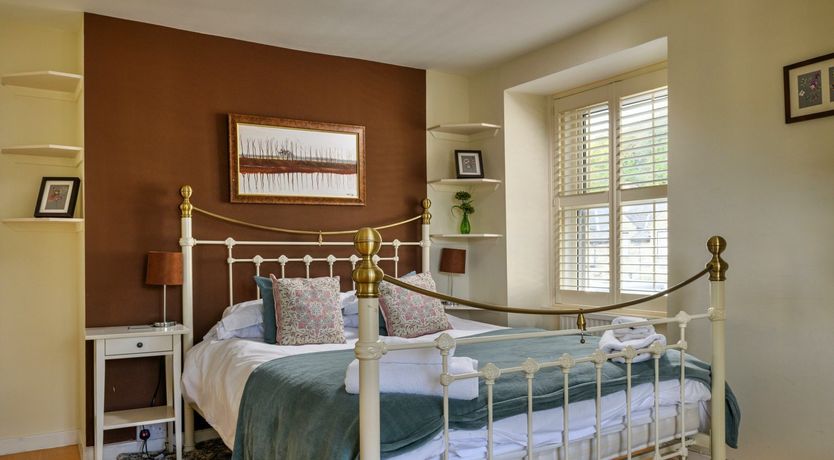 Photo of Hills of Bell Heather