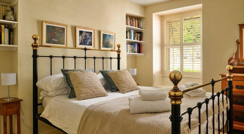 Photo of Hills of Bell Heather