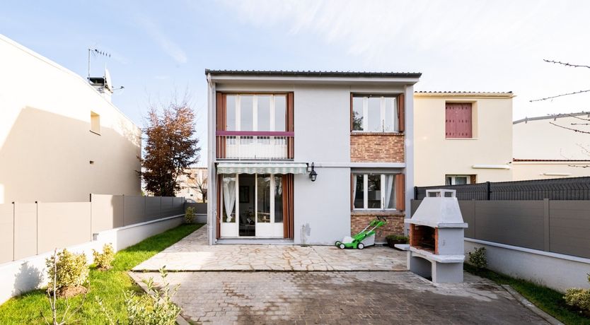 Photo of First Impression