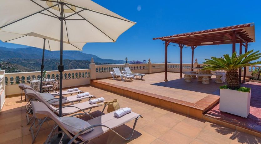 Photo of Run To The Hills