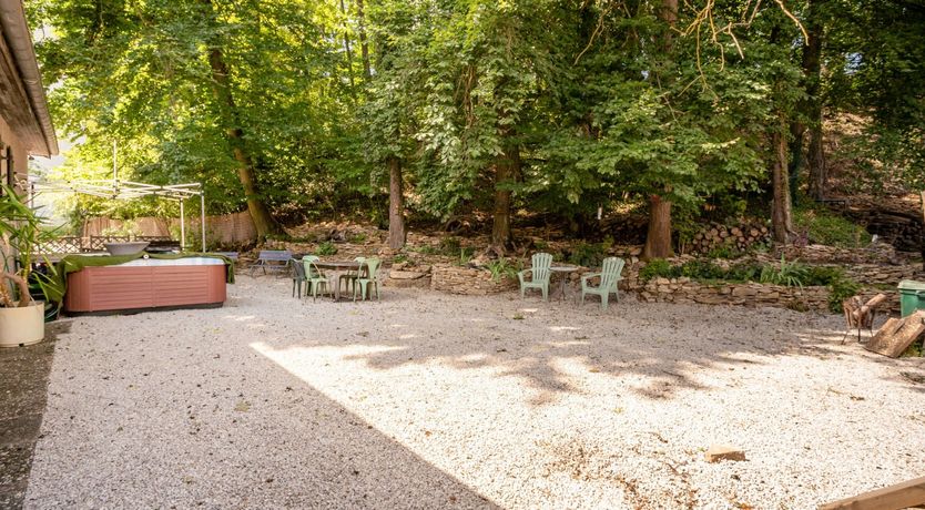 Photo of The Deer Lodge