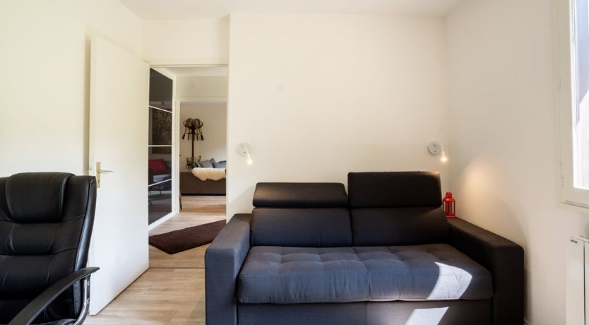 Photo of The Deer Lodge