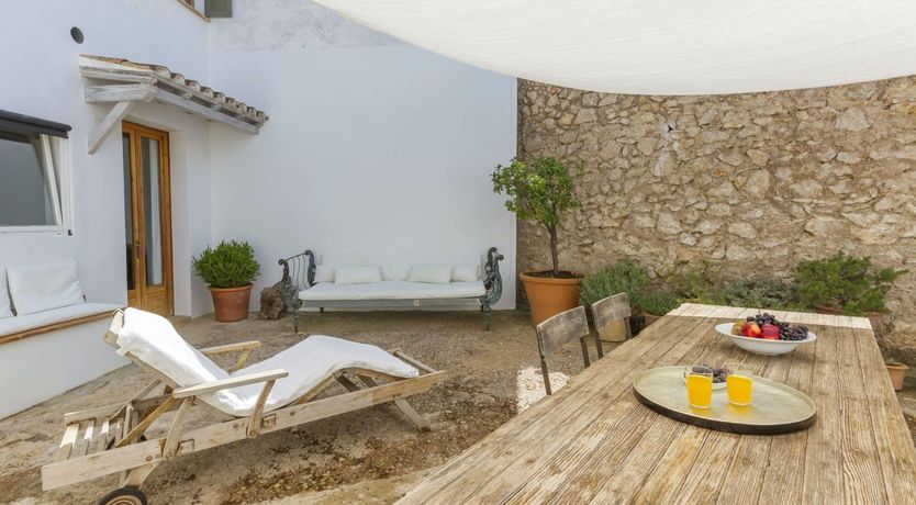 Photo of Ojos Color Sol