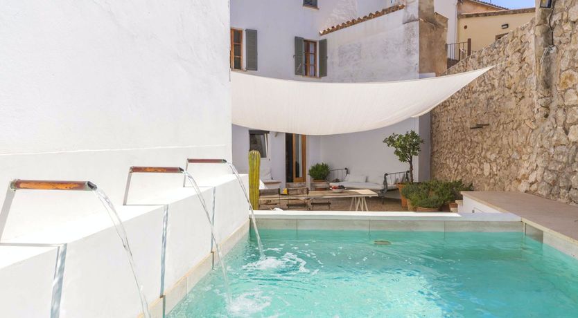 Photo of Ojos Color Sol