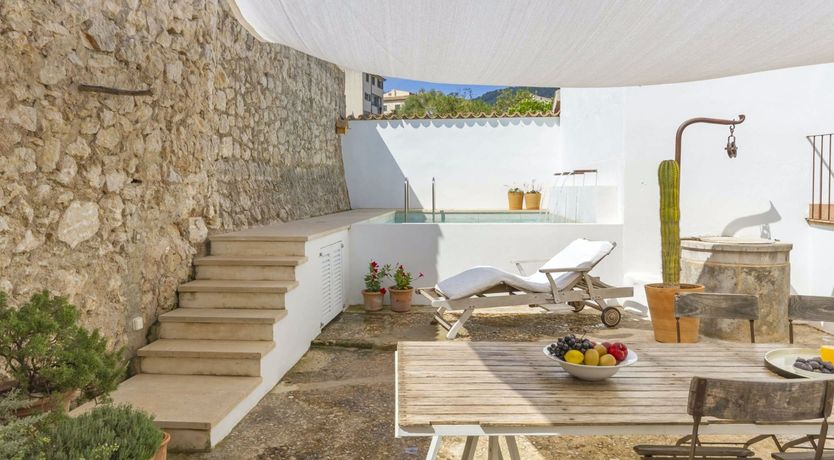 Photo of Ojos Color Sol