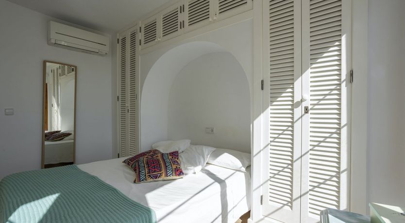 Photo of Sweet & Sandy