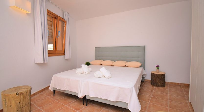 Photo of The Deep Blue Lookout