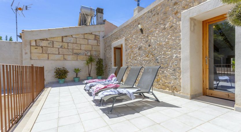 Photo of Caverns & Cobblestone