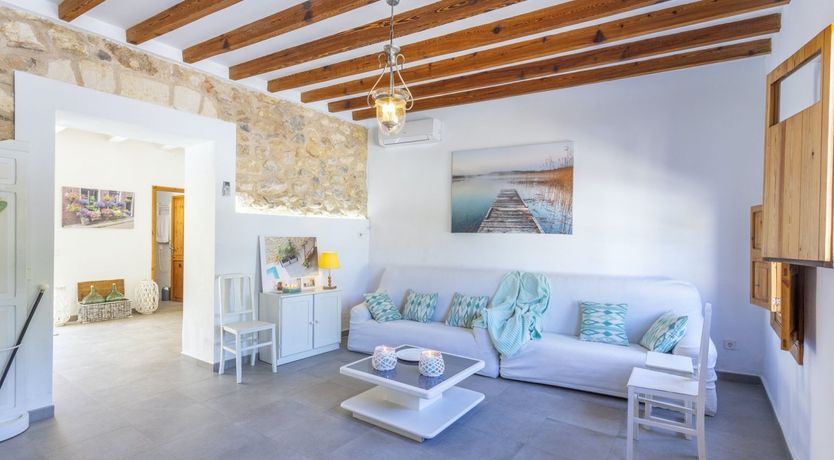 Photo of Caverns & Cobblestone