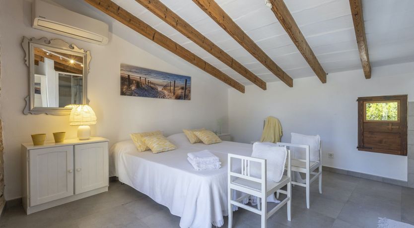 Photo of Caverns & Cobblestone