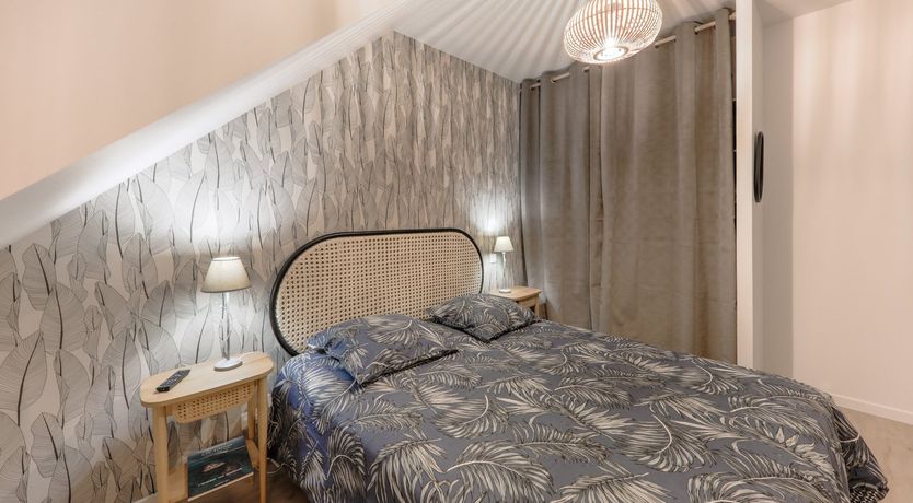 Photo of Sailing Free