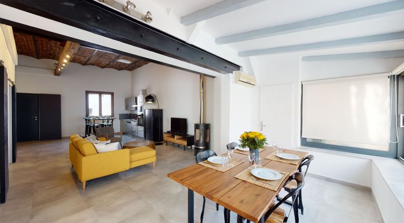 Photo of The Golden Breeze