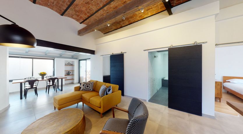 Photo of The Golden Breeze