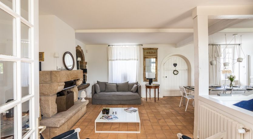 Photo of Sunshine & Sails