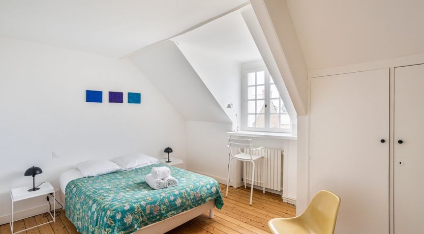 Photo of Sunshine & Sails