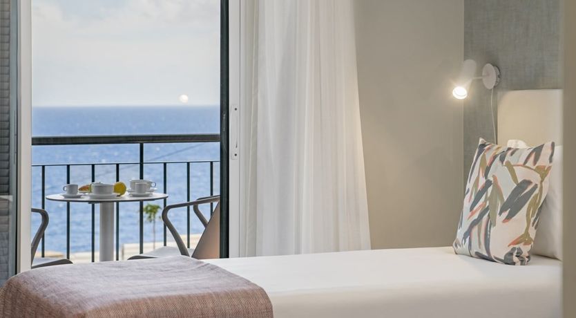 Photo of Atlantic Pearl