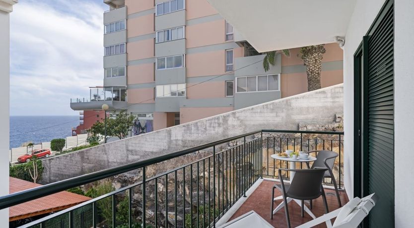 Photo of Atlantic Pearl