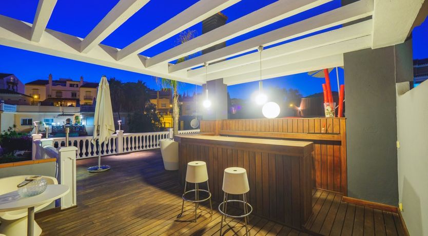 Photo of Deck-top Daydream