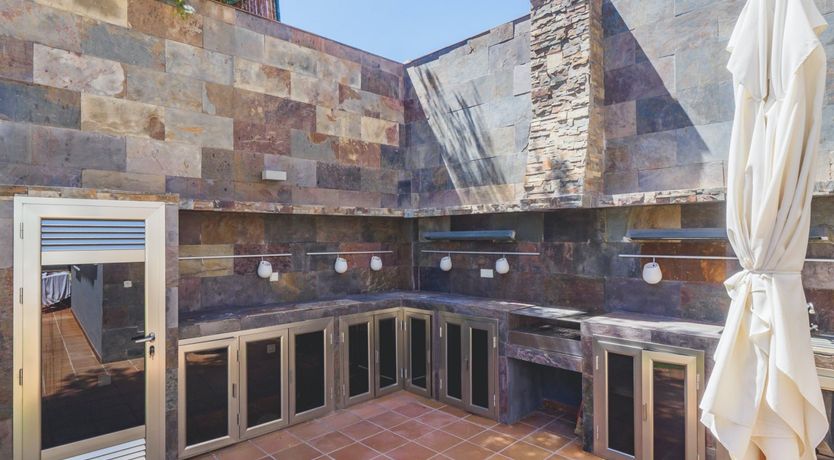 Photo of Deck-top Daydream