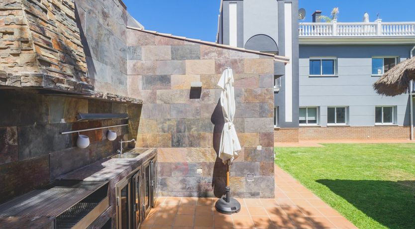 Photo of Deck-top Daydream