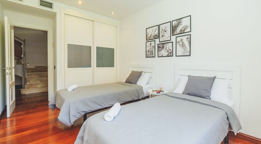 Photo of Deck-top Daydream