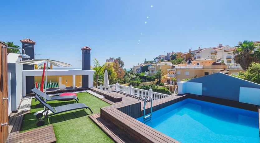 Photo of Deck-top Daydream