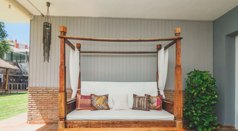 Photo of Deck-top Daydream