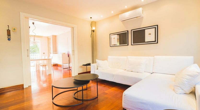 Photo of Deck-top Daydream