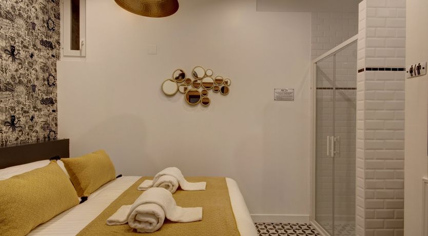 Photo of Paper, Prints & Pops of Colour