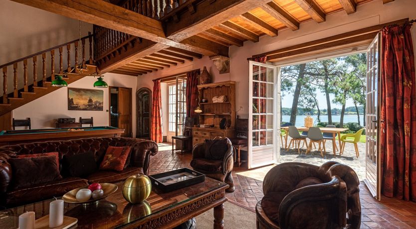 Photo of Maison Champagne