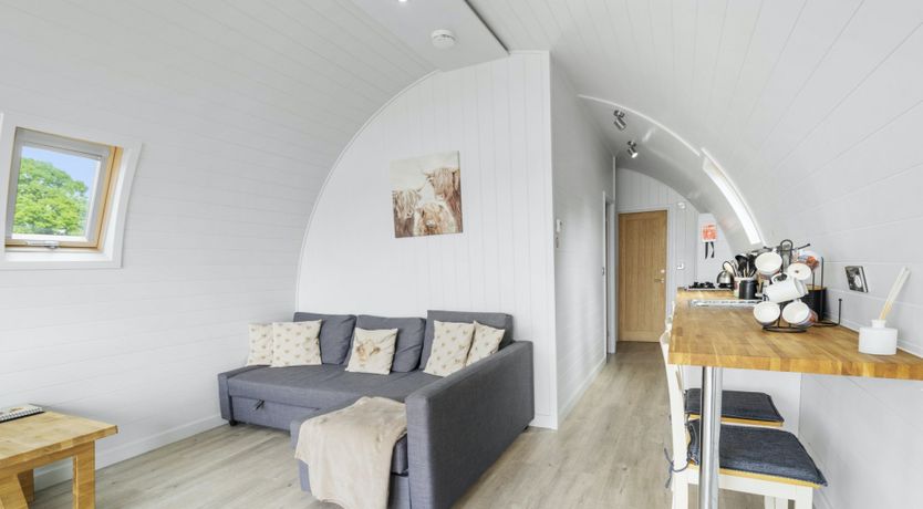 Photo of The Lakeside Glam-pod