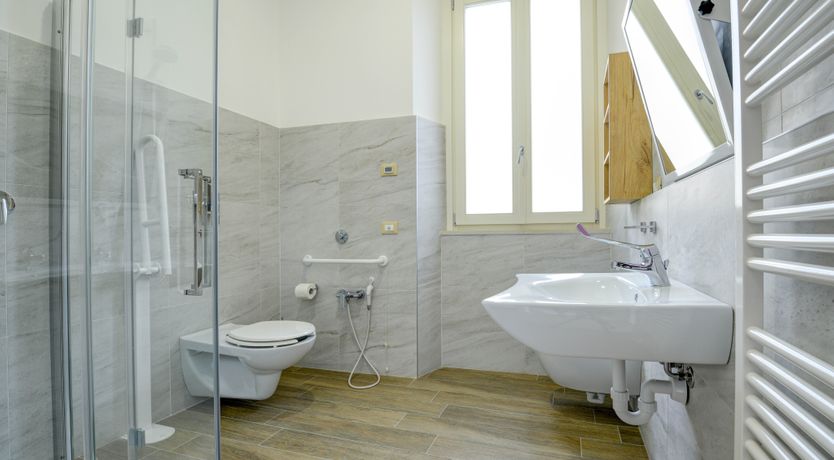 Photo of Lakeshore Tulips