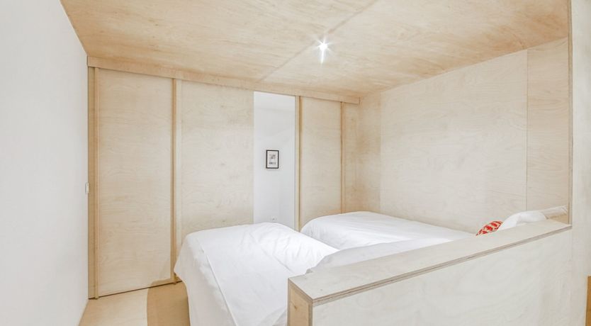 Photo of Woodside Townhouse