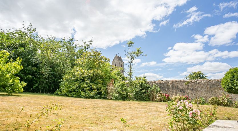 Photo of The Magic of the Manor