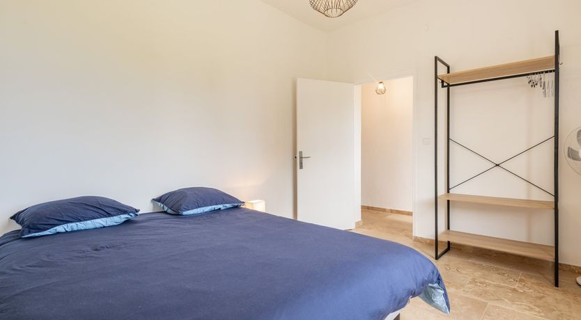 Photo of Un Verre De Vin