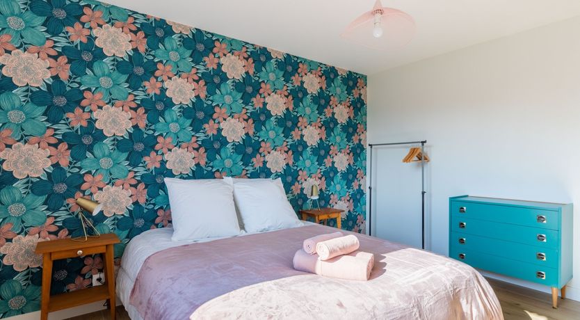 Photo of Flora & Forest