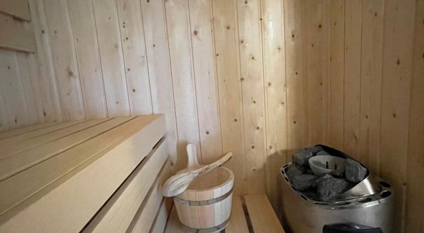 Photo of Flora & Forest