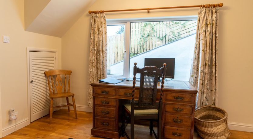 Photo of Upon The Hyldreth