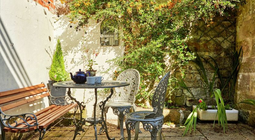 Photo of Ode to the Hills