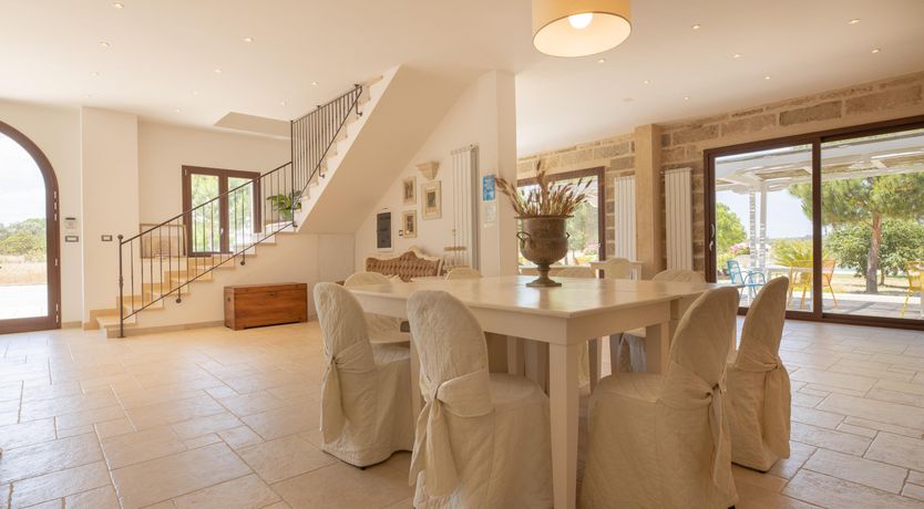 Photo of Aradeo Living