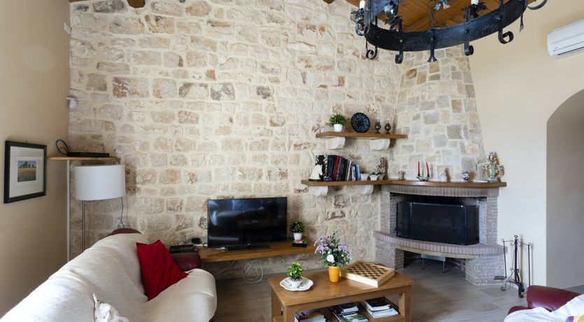 Photo of Cobblestone Jewel