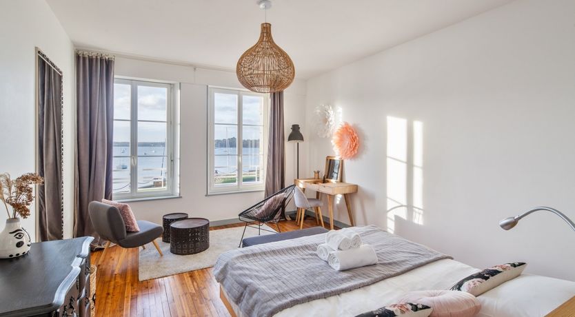 Photo of Sea Through You