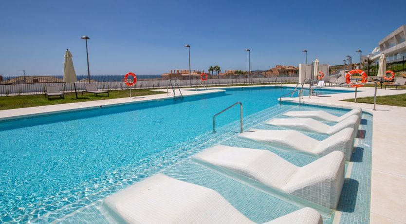 Photo of The Costa del Sol Breeze